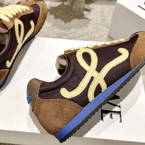 Loewe Flow Runner Sneakers β Deep Brown with Cream Logo, Brand New! - Picture 7 of 8